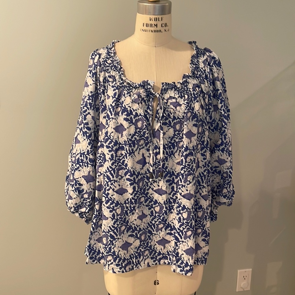 Women’s C&C California top NWT size M
